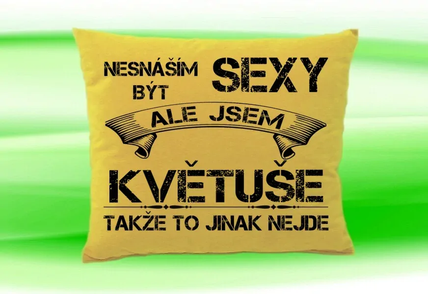 Polštář se jménem KVĚTUŠE Béžový