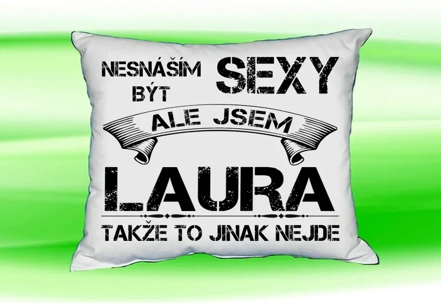 Polštář se jménem LAURA Bilý