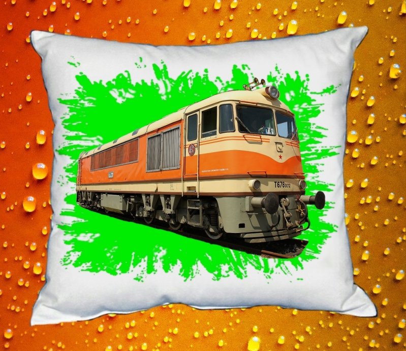Polštářek s lokomotivou T678 Pomeranč II