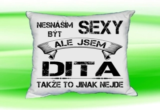 Polštář se jménem DITA Bilý