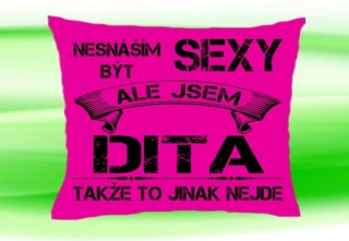 Polštář se jménem DITA Růžový