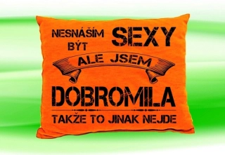 Polštář se jménem DOBROMILA Oranžový