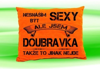 Polštář se jménem DOUBRAVKA  Oranžový