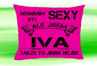 Polštář se jménem IVA  Růžový