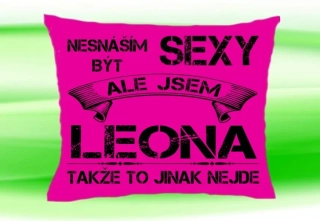 Polštář se jménem LEONA  Růžový