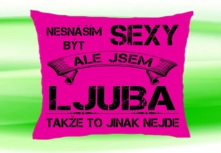 Polštář se jménem LJUBA Růžový