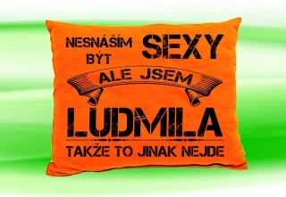 Polštář se jménem LUDMILA Oranžový