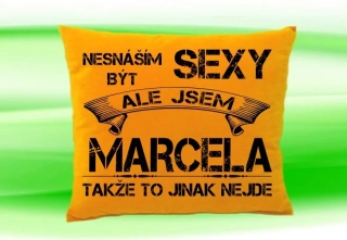 Polštář se jménem MARCELA Medový