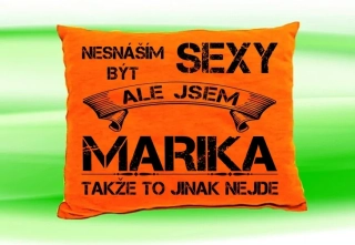 Polštář se jménem MARIKA  Oranžový