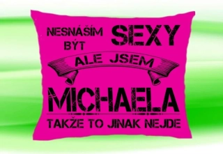 Polštář se jménem MICHAELA Růžový