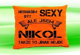 Polštář se jménem NIKOL 