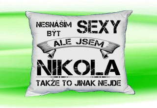 Polštář se jménem NIKOLA Bilý