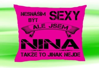Polštář se jménem NINA Růžový