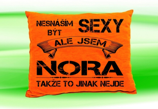 Polštář se jménem NORA Oranžový