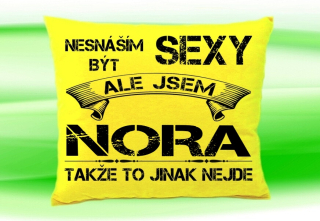 Polštář se jménem NORA Žlutý