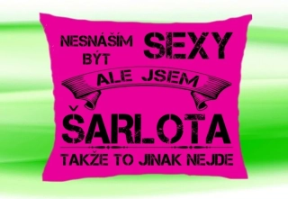 Polštář se jménem ŠARLOTA  Růžový