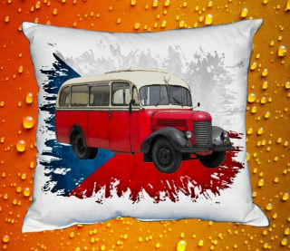 Moon River PRAGA RND vlajka polštářek s autobusem  30x40 cm