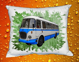 Moon River ŠKODA RTO 706 zelený polštářek s autobusem  30x40 cm