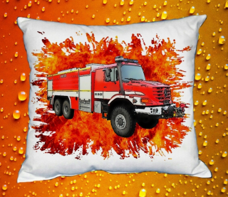 Moon River Mercedes-Benz ZETROS  polštář s hasičským autem HASIČI velikost 30x40 cm