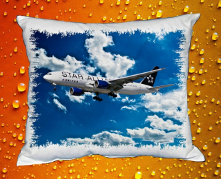 Moon River Boeing 777 Polštář s letadlem 30x40 cm