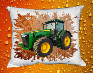 Polštářek s traktorem John Deere 8320R II