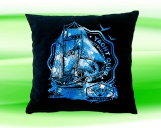 Polštářek s jachtou - yacht club černý