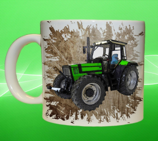 hrnek s traktorem Deutz Fahr II