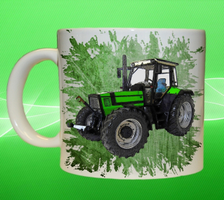 hrnek s traktorem Deutz Fahr III