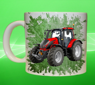 hrnek s traktorem Valtra N4 II