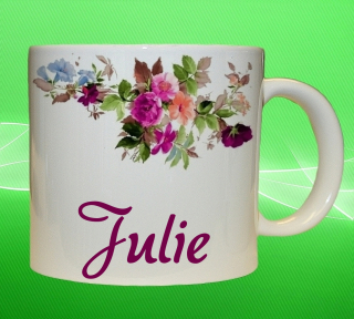 hrnek se jménem JULIE