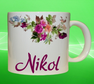 hrnek se jménem NIKOL