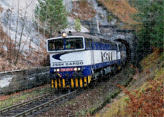 puzzle s lokomotivou 756 004-8