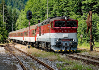 puzzle s lokomotivou 757 005-4