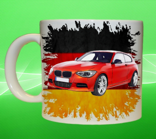 hrnek s BMW F20