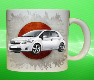 hrnek Toyota Auris HSD