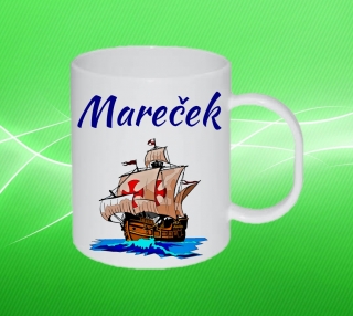 Plastový hrneček koráb s vlastním jménem 