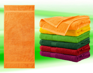 Moon River vyšívaný ručník se jménem oranžový 50 x 100 cm