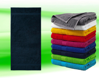 Moon River vyšívaná osuška se jménem tmavě modrá 70 x 140 cm