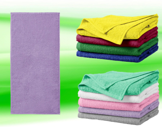 Moon River vyšívaný ručník se jménem fialkový 50 x 100 cm